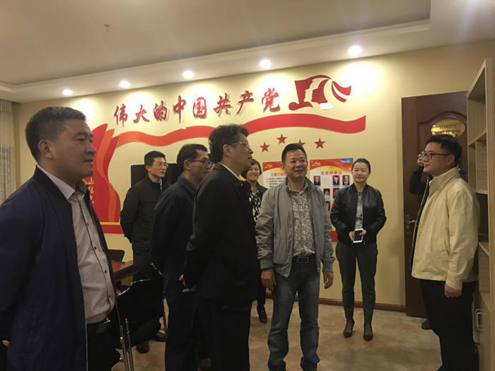 图片1-10264092011.jpg 图片1-10264092011.jpg